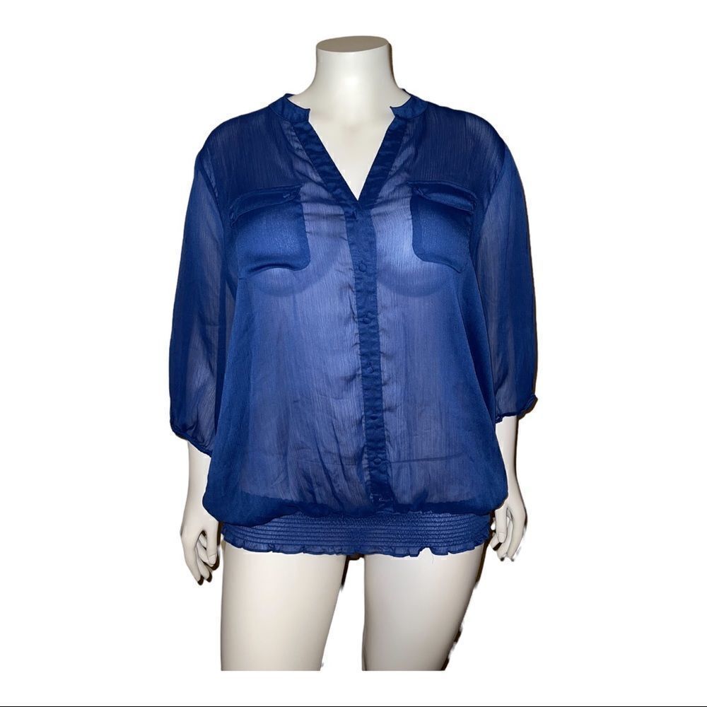 Torrid Women's Sheer Blue Button Down Blouse Top Sz 4 EUC